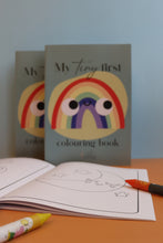 Laden Sie das Bild in den Galerie-Viewer, MY TINY FIRST -COLOURING BOOK - ERSTES MALHEFT
